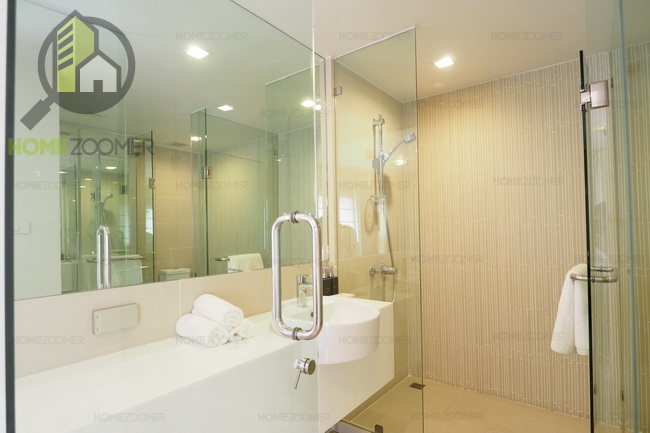 DoubleLake Condominium Muang Thong Thani