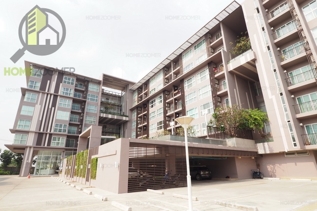 DoubleLake Condominium Muang Thong Thani