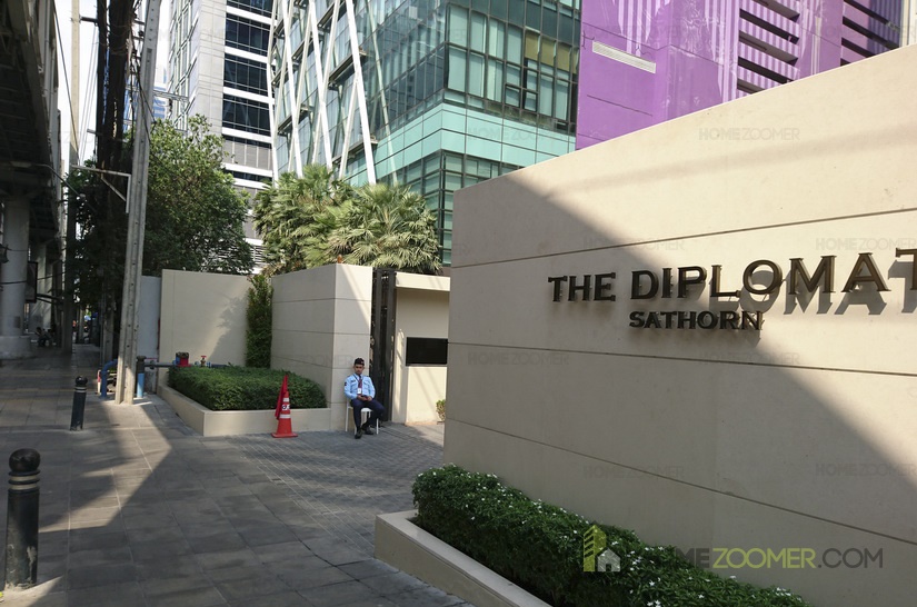 THE DIPLOMAT SATHORN