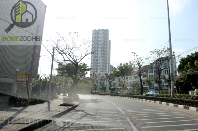 Urbano Absolute Sathorn - Taksin