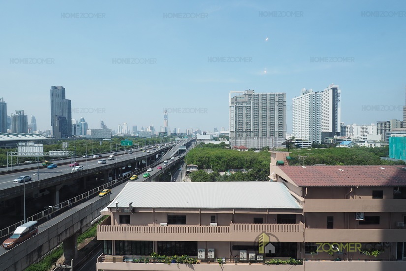 Chewathai Residence Asoke