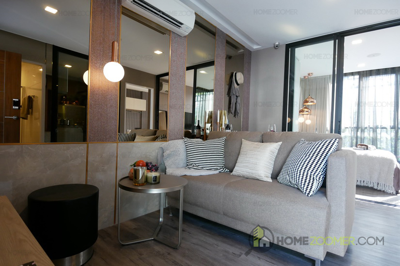 BROWN CONDO HUAI KHWANG