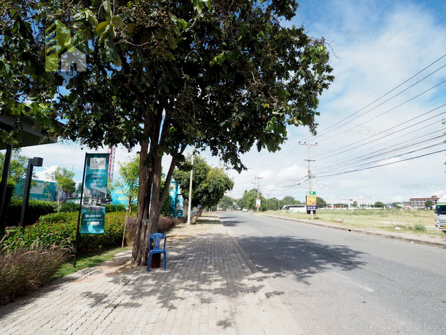 THE POINT CONDO LAEMCHABANG