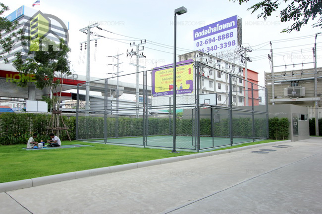 LUMPINI PARK RATTANATHIBET - NGAMWONGWAN