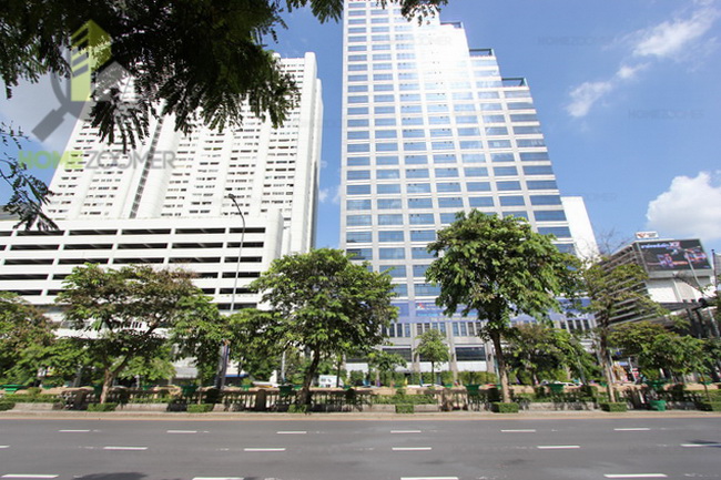 Ashton Silom 