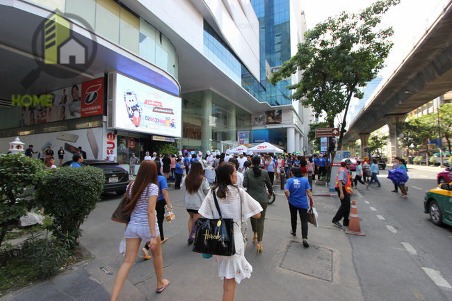 Ashton Silom 