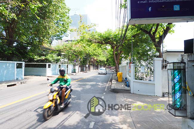 AMIE SUKHUMVIT 26