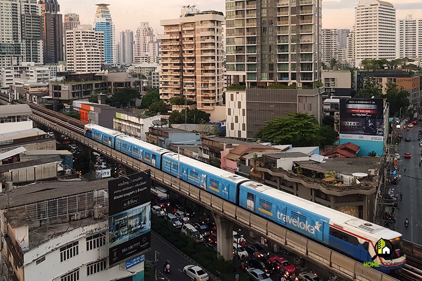 คอนโด The Origin Ram 209 Interchange 