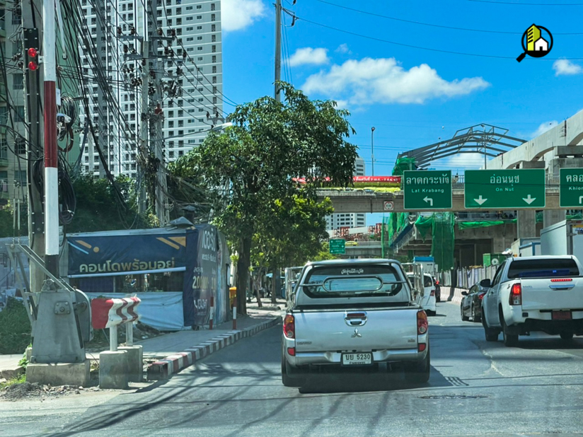 เดอะริช พระราม 9-ศรีนครินทร์ ทริปเปิ้ล สเตชั่น (The Rich Rama 9 – Srinakarin Triple Station)