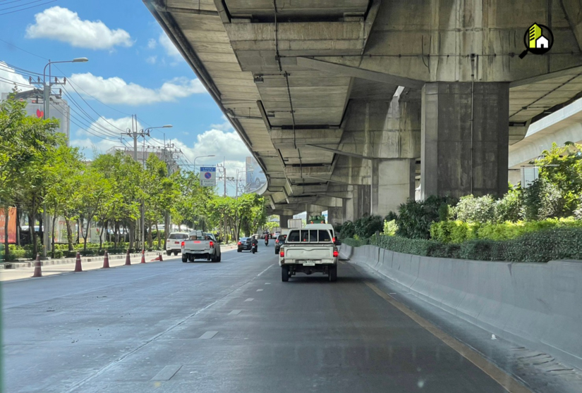 เดอะริช พระราม 9-ศรีนครินทร์ ทริปเปิ้ล สเตชั่น (The Rich Rama 9 – Srinakarin Triple Station)