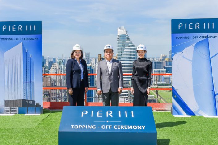 เดอะ แพลทินัม กรุ๊ป ประกาศความสำเร็จกับการก่อสร้าง อาคารสำนักงาน “Pier 111” (เพียร์ วันวันวัน) และการเทคอนกรีตปิดงานโครงสร้างอาคาร