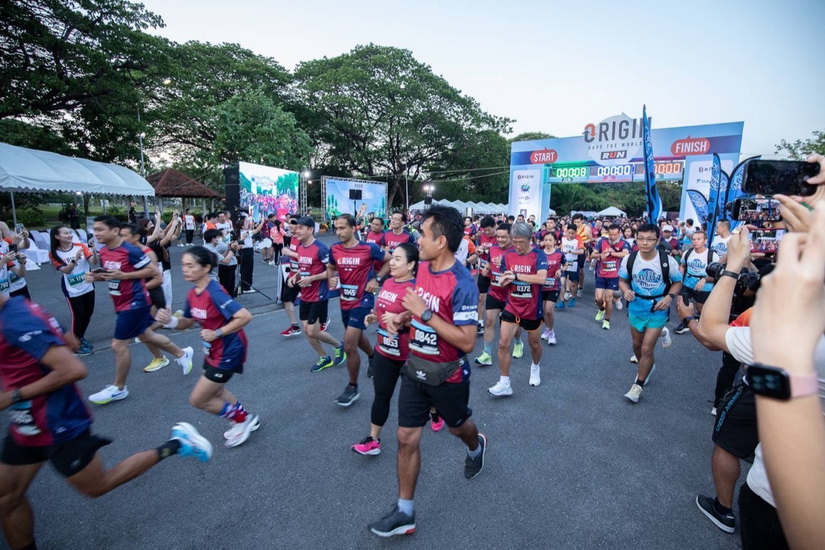 “ออริจิ้น” รณรงค์ลดขยะใส่ใจสิ่งแวดล้อม งานวิ่งรักษ์โลก "Origin Save The World Run 2023" นักวิ่งล้นสวนหลวง ร.9 กว่า 2,000 คน สมทบทุนมูลนิธิรามาธิบดี 100,000 บาท